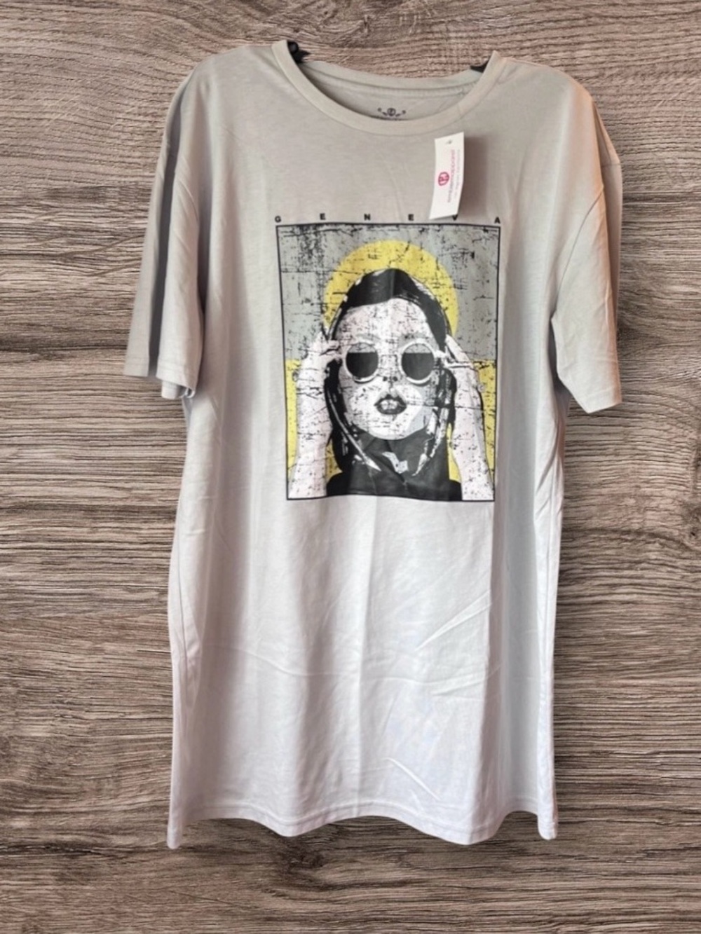 NWT Emblem Apparel Graphic Tee Shirt
